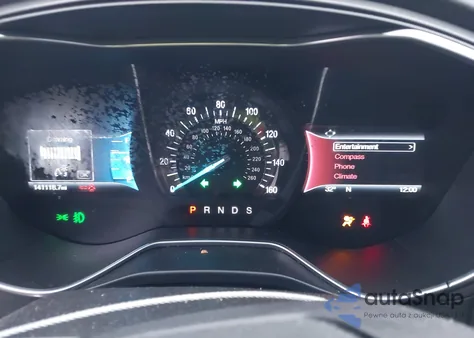 2016 Ford Fusion Titanium z USA, uszkodzony, nr VIN 3FA6P0K96GR334311